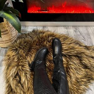 Shoe Dazzle Black Croc-Embossed Boots